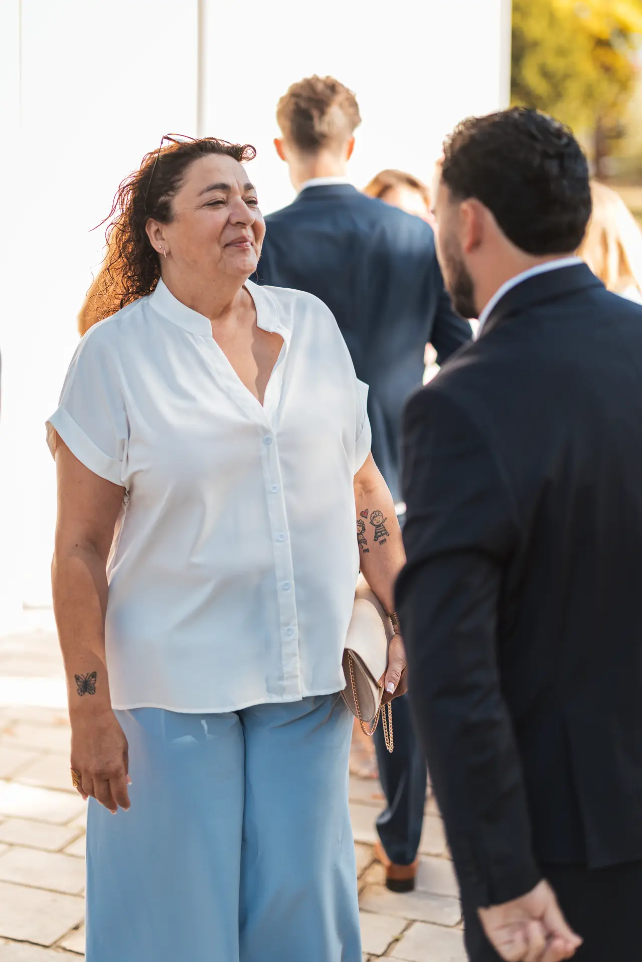 À la mairie, 9 h 52